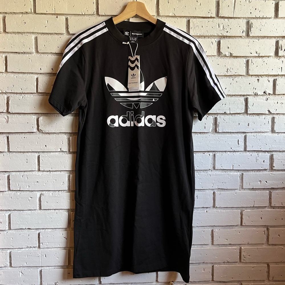 Adidas tee dress marimekko